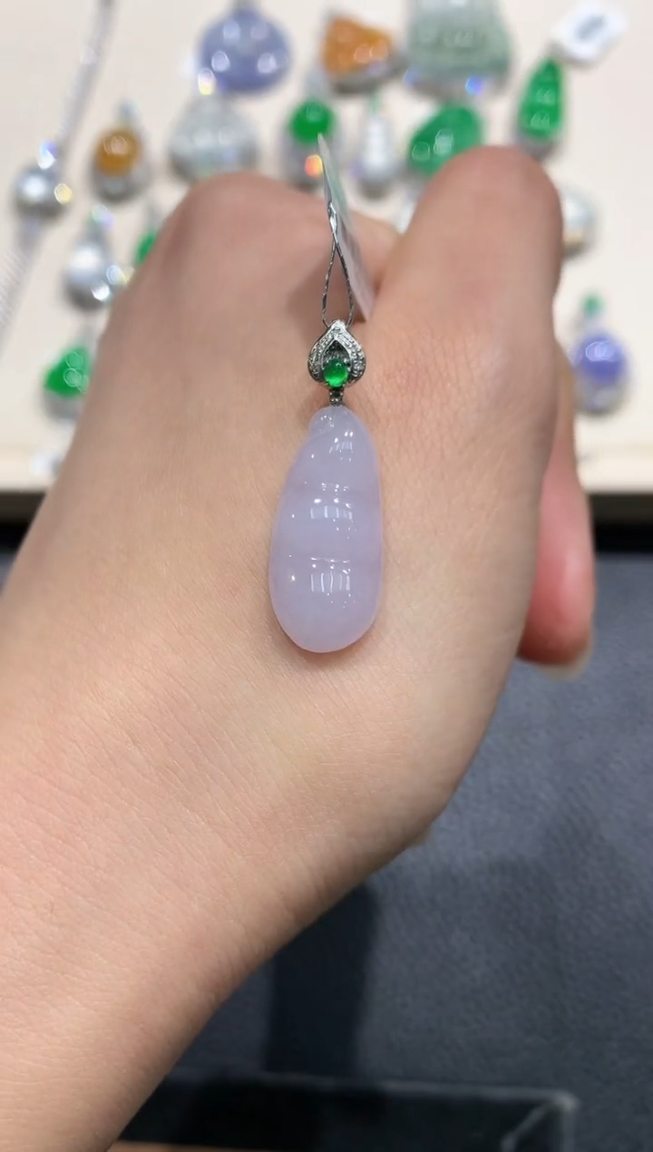 【闪购商品】翡翠吊坠(不含链)18K金镶嵌B1多样性一件发货有色差