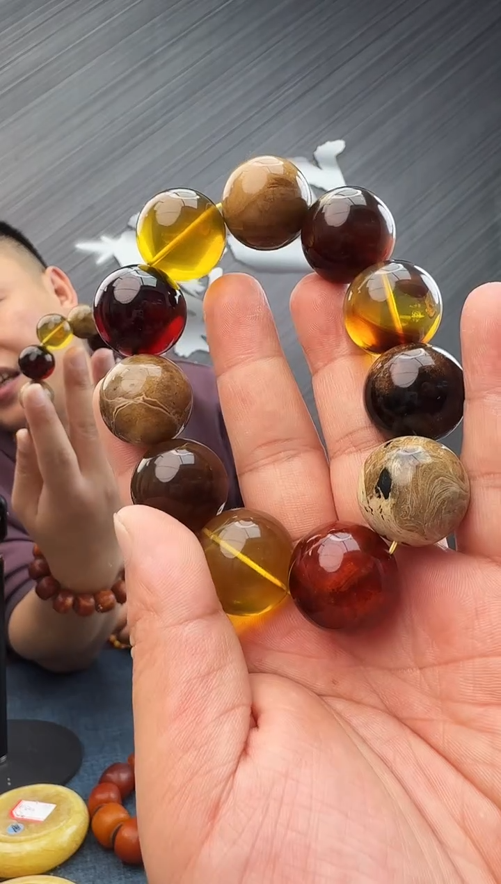 蜜蜡未镶嵌珠宝奇石假一罚十64，21多样性发其一