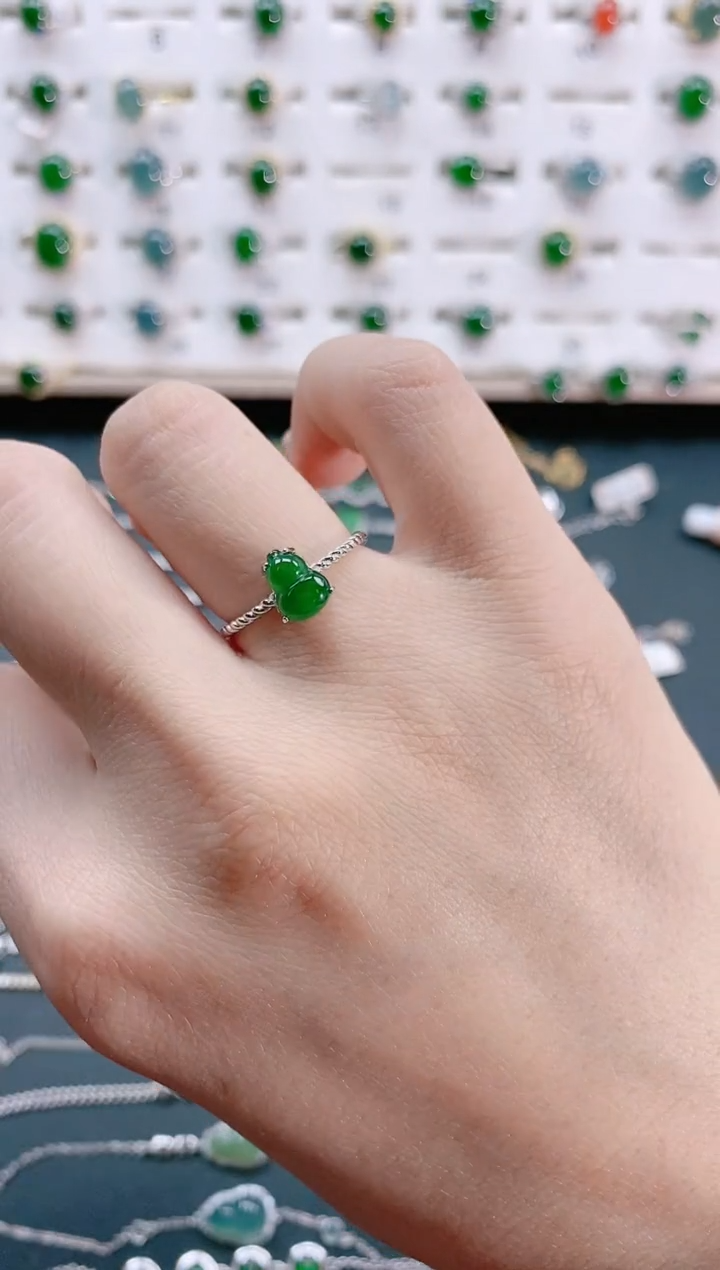 【闪购商品】翡翠戒指银S925镶嵌天然翡翠