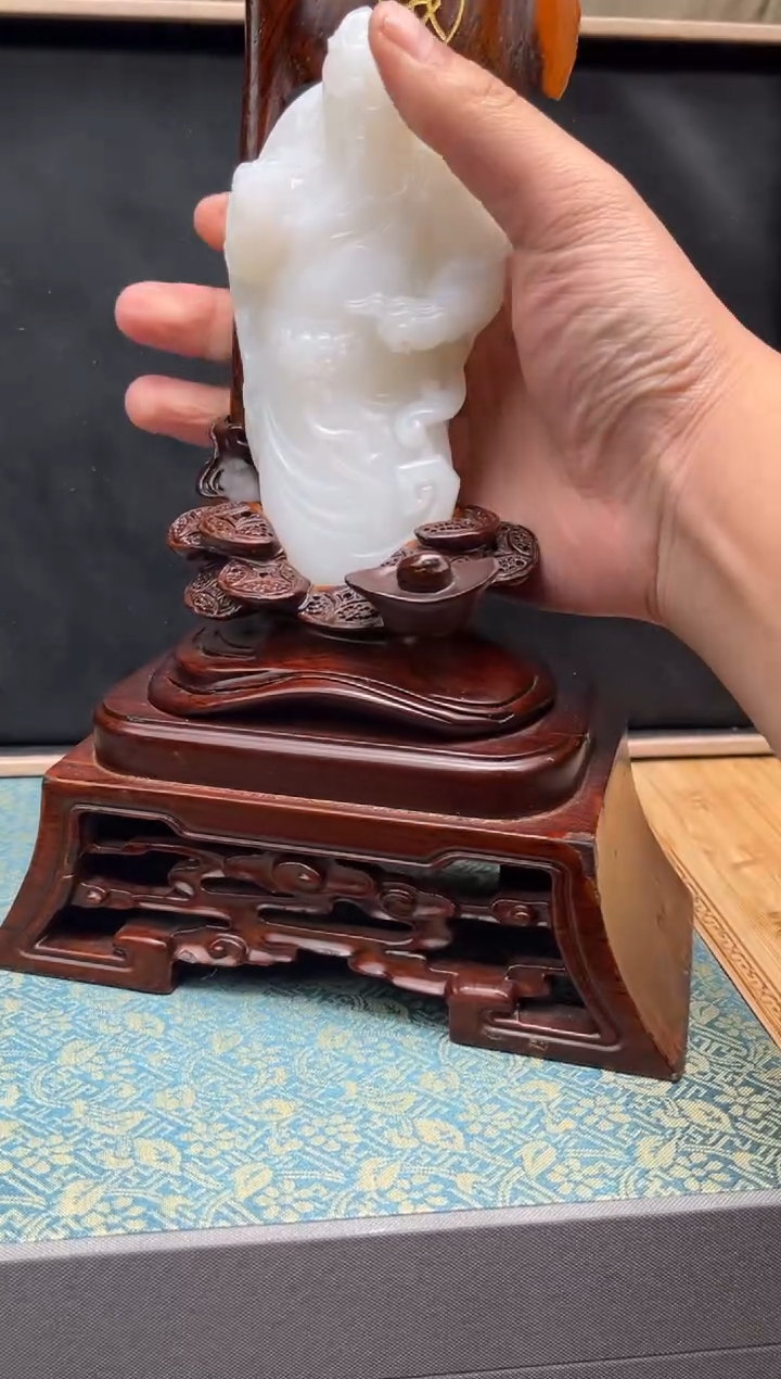 【闪购商品】和田玉3.8GZ多样性拍一发一未镶嵌000