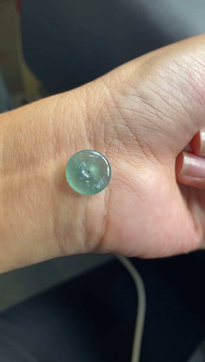 颈饰未镶嵌翡翠冰种平安扣