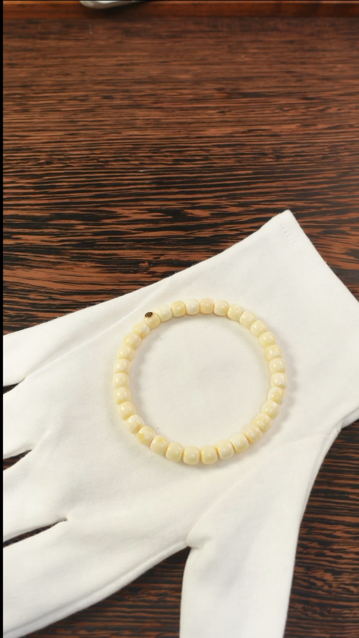 【闪购商品】蜜蜡手链未镶嵌2102 6.5mm黑金标