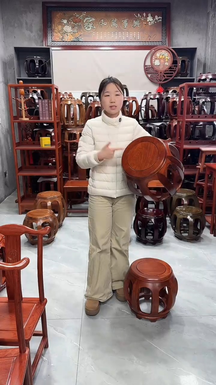 花梨木类家具花梨色大号鼓凳一对（两条） 