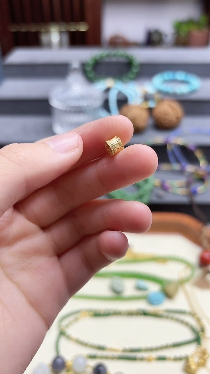 颈饰18K金18K金桶珠配饰ZX