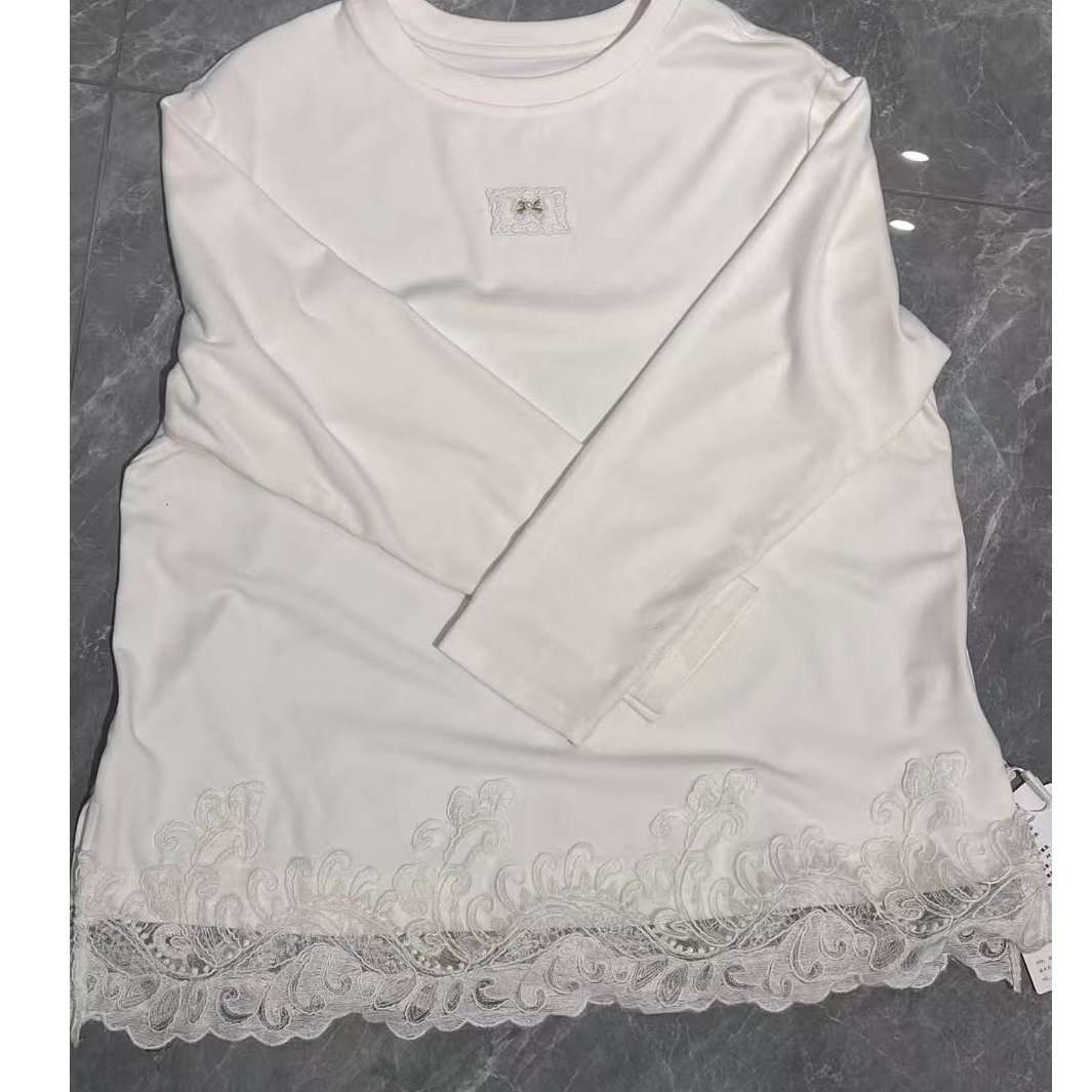 时尚大码女款小衫