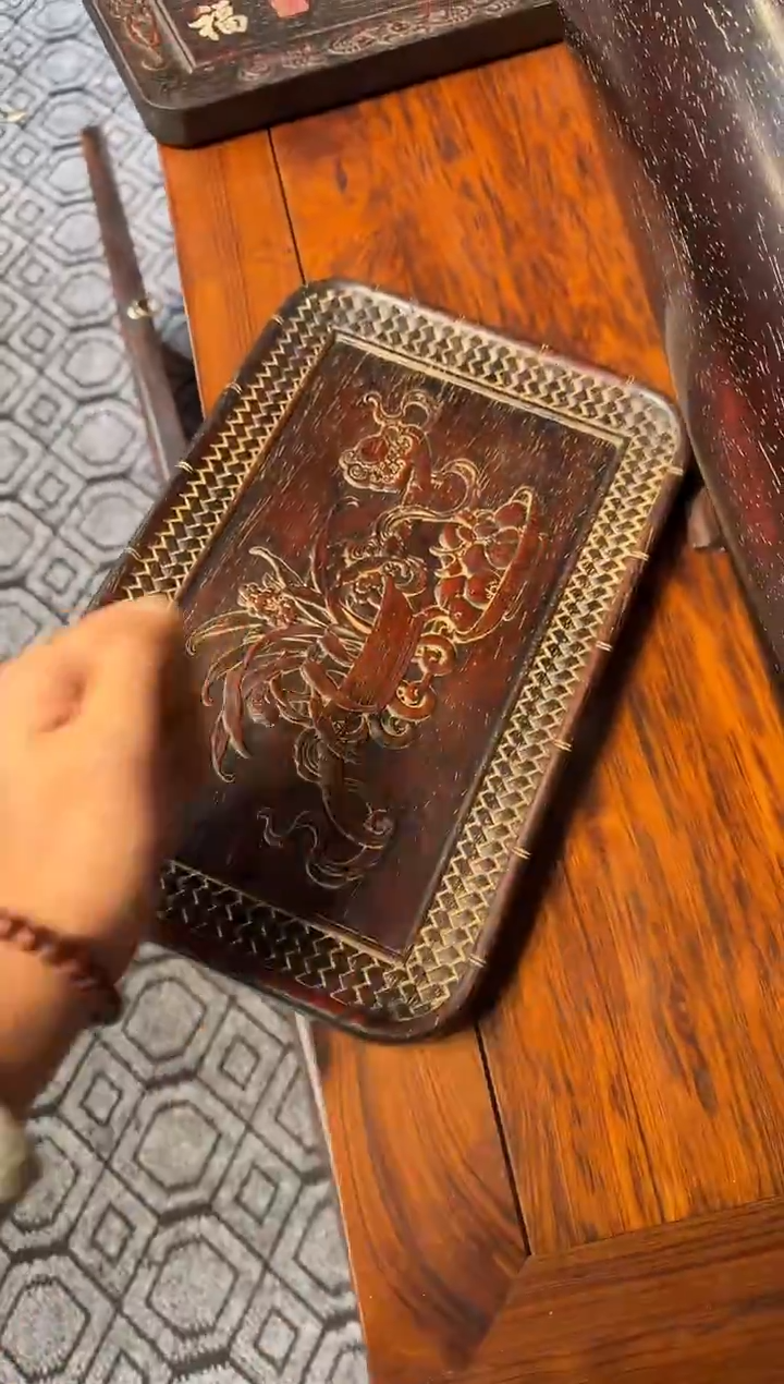 檀香紫檀（小叶紫檀）小叶紫檀雕刻盘111111111111