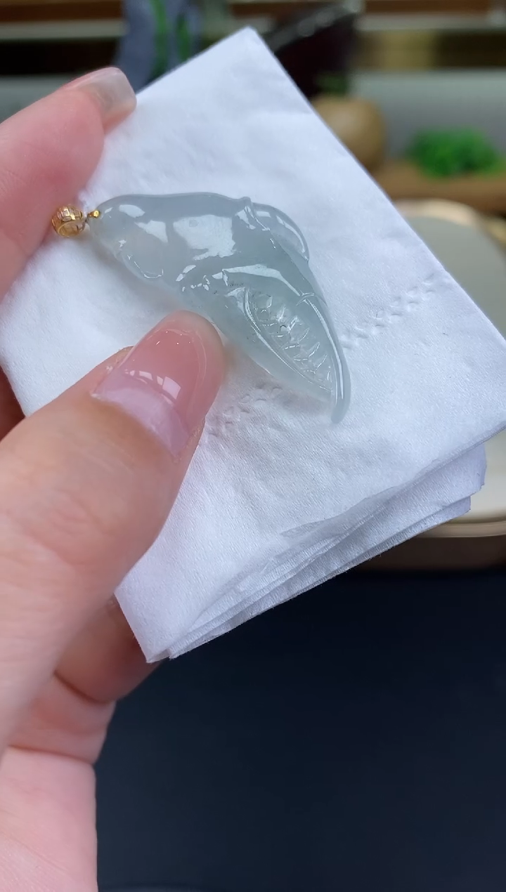 吊坠(不含链)18K金镶嵌翡翠吊坠18K金扣镶嵌@@CMT