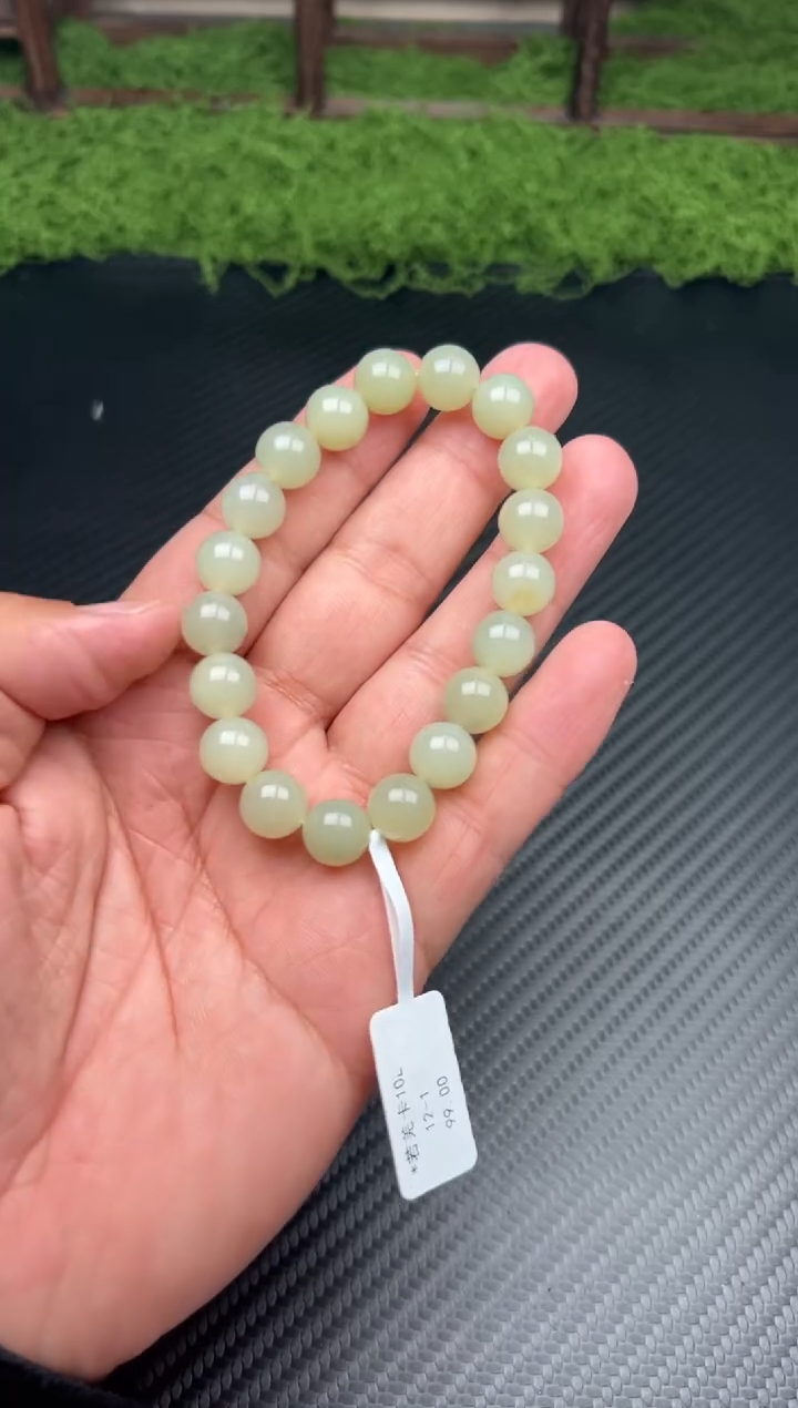 未镶嵌手串和田玉若羌微色差卡10（福）