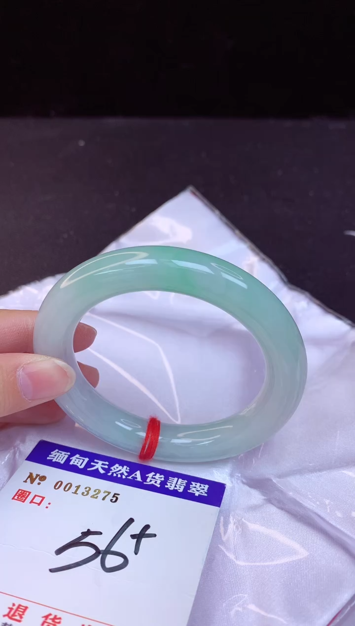 【闪购商品】翡翠手镯未镶嵌56+