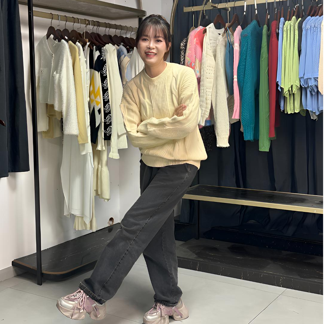 针织北极绒麻花纽绳圆领百搭上衣时尚秋冬休闲圆领针织纯色