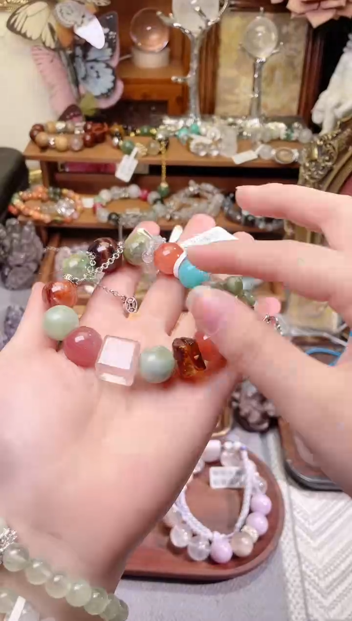 【闪购商品】水晶手链未镶嵌多样性发货1576