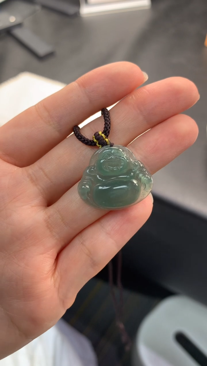 【闪购商品】翡翠颈饰未镶嵌FC75 翡翠佛公 多样性发其一