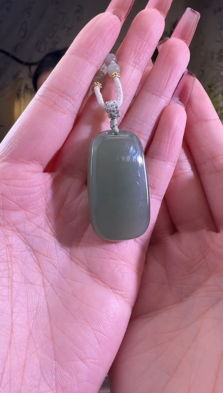 【闪购商品】和田玉颈饰未镶嵌无事牌