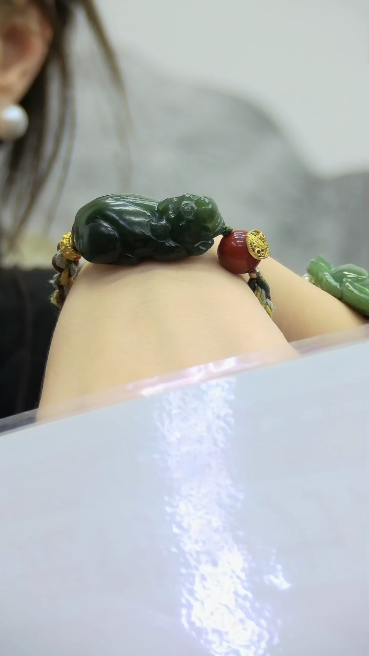【闪购商品】和田玉手绳未镶嵌貔貅