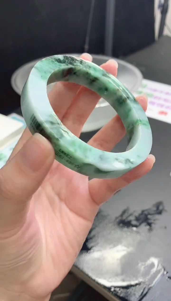 【闪购商品】定制翡翠手镯未镶嵌8 60-63正