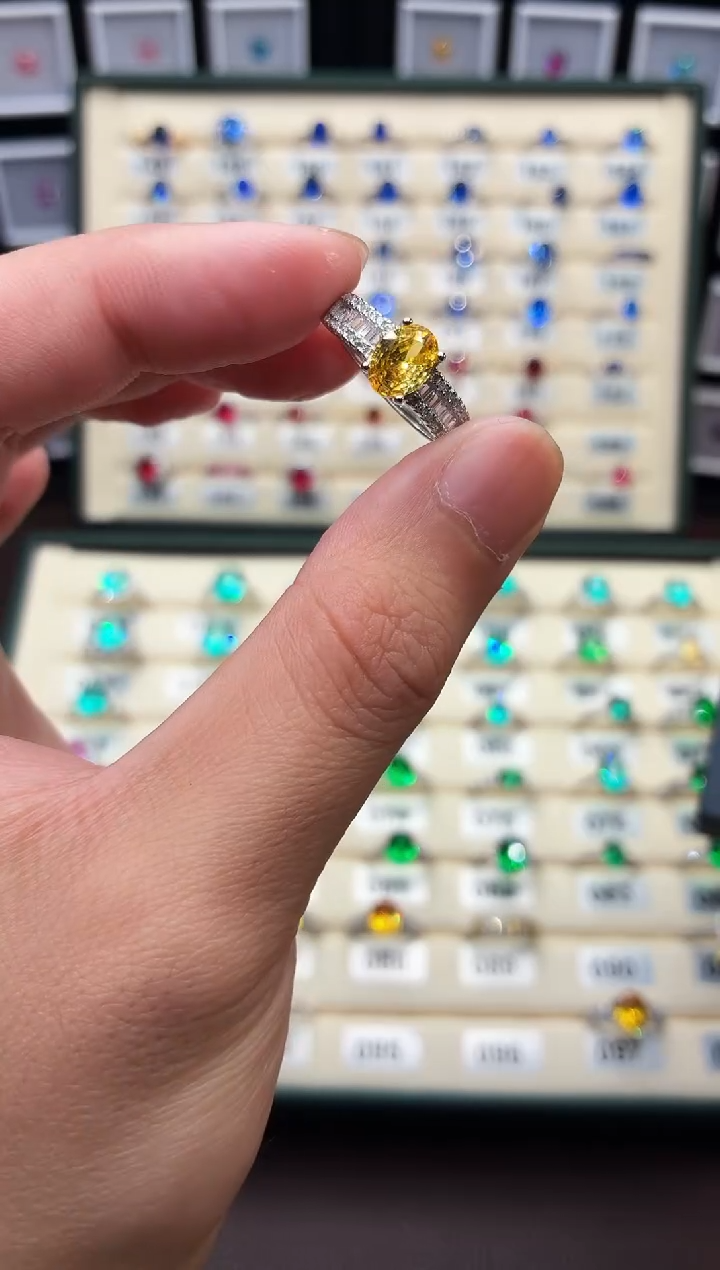 戒指彩色蓝宝石银S925镶嵌1111