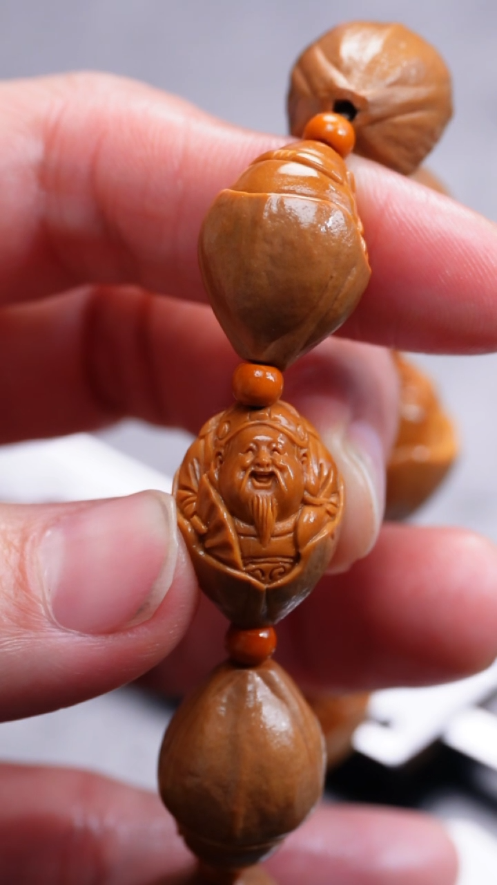 【闪购商品】橄榄核吊坠橄榄核