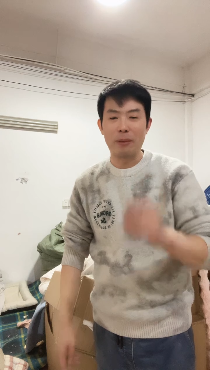 棉棉德**下D60 发一个  