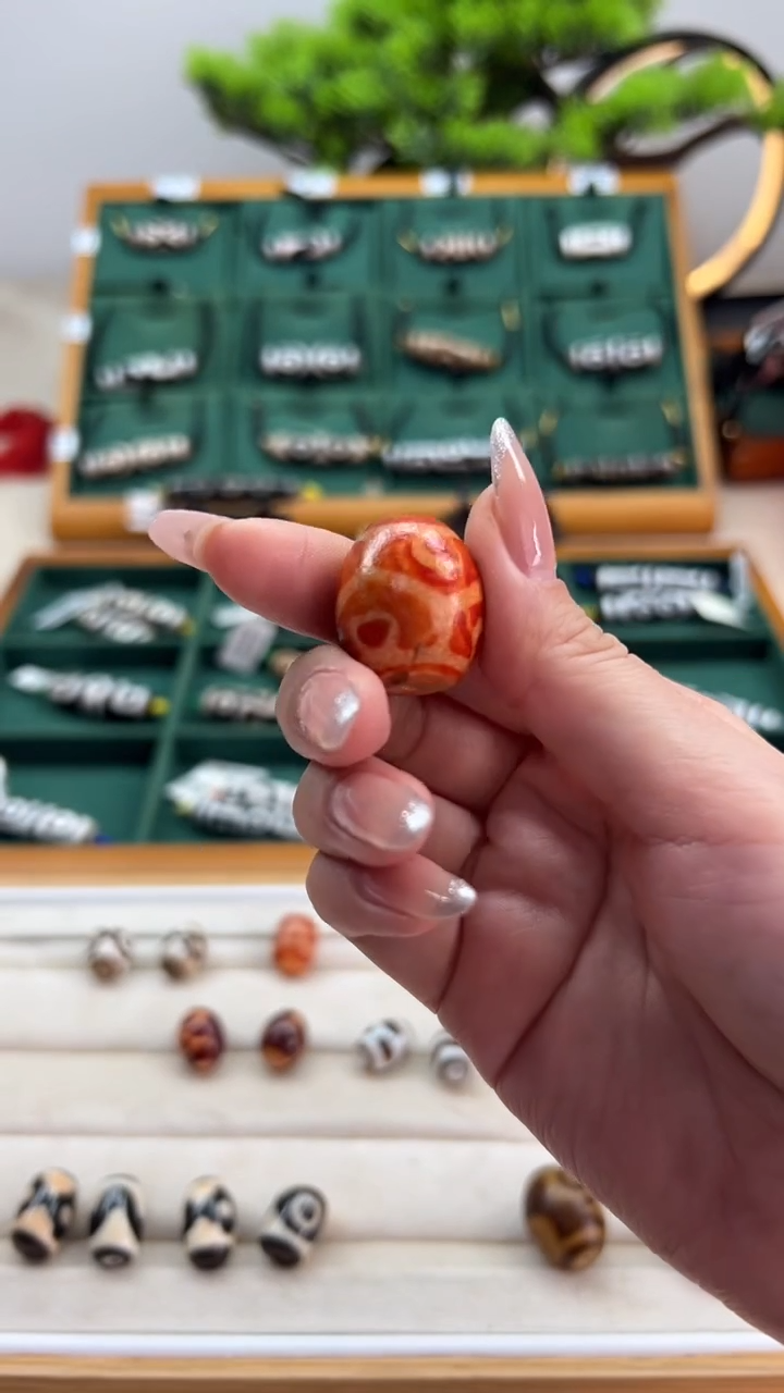 玛瑙/玉髓（覆膜）颈饰未镶嵌用****543.（微瑕随机发货）