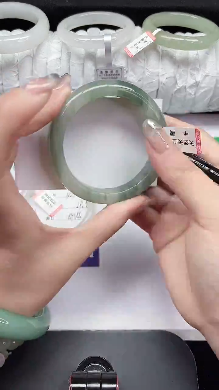 未镶嵌手镯石英质玉304-54/55