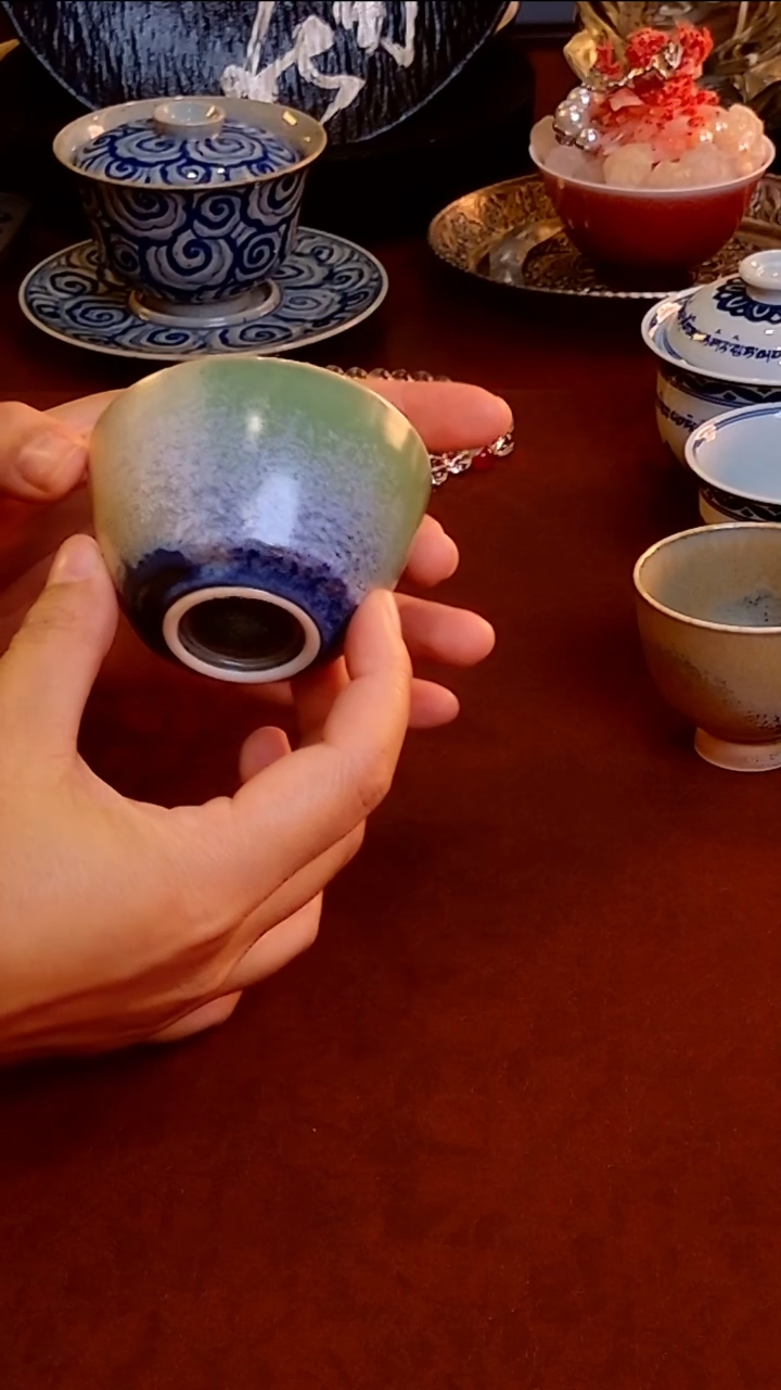 【  手工颜色釉主人杯 】