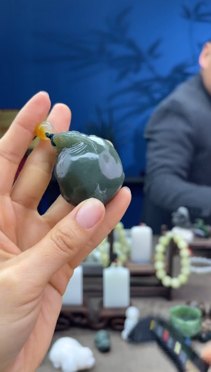 【闪购商品】和田玉颈饰未镶嵌1