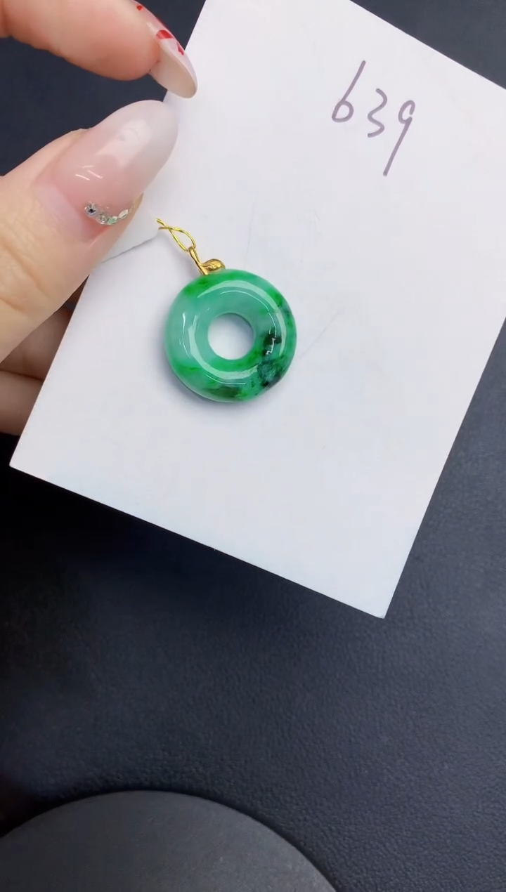 【闪购商品】翡翠颈饰18K金镶嵌0000000000