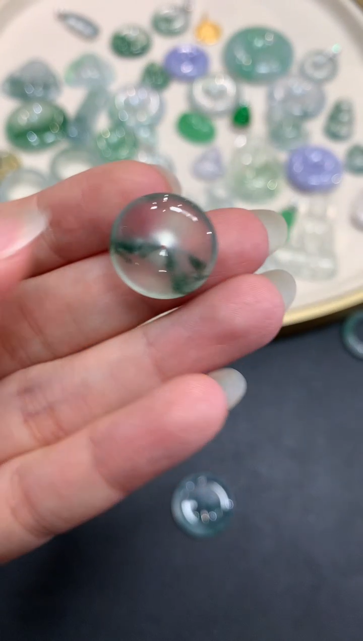 【闪购商品】翡翠吊坠(不含链)未镶嵌A679|18000