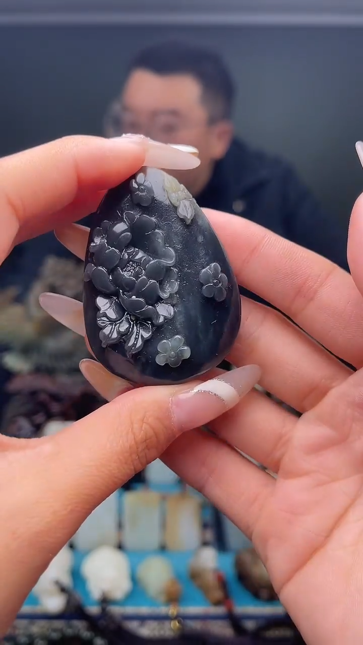 未镶嵌和田玉挂件1