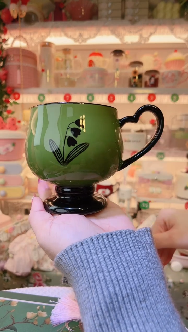 复古高脚杯绿色——手工制作品质好！