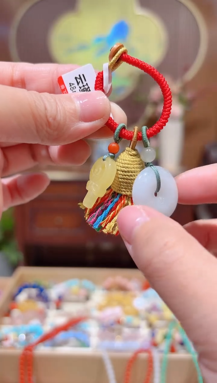 【闪购商品】蜜蜡手绳未镶嵌设计款珠串