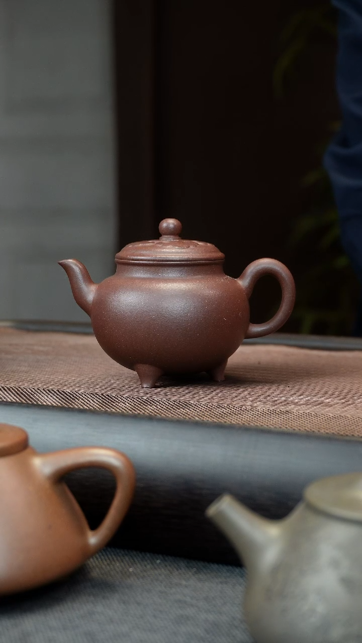 【闪购商品】紫砂茶壶大彬如意 135CC 大木门底槽清