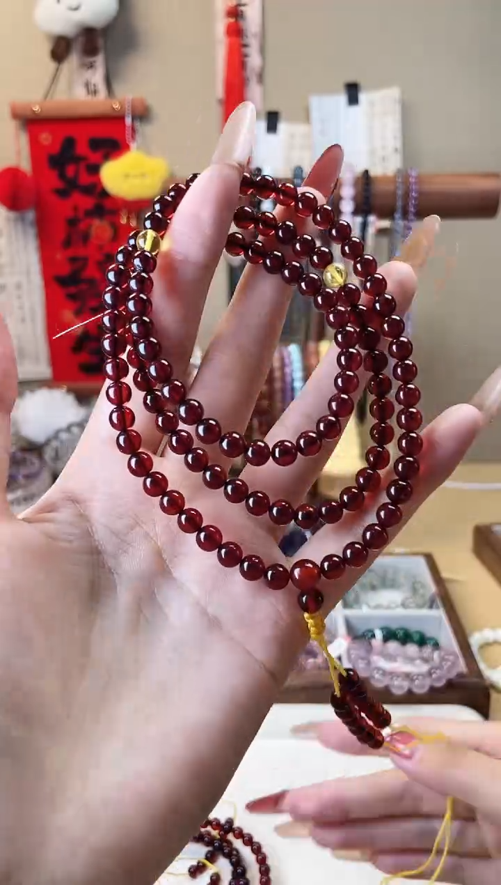 【闪购商品】血珀手链未镶嵌血珀108