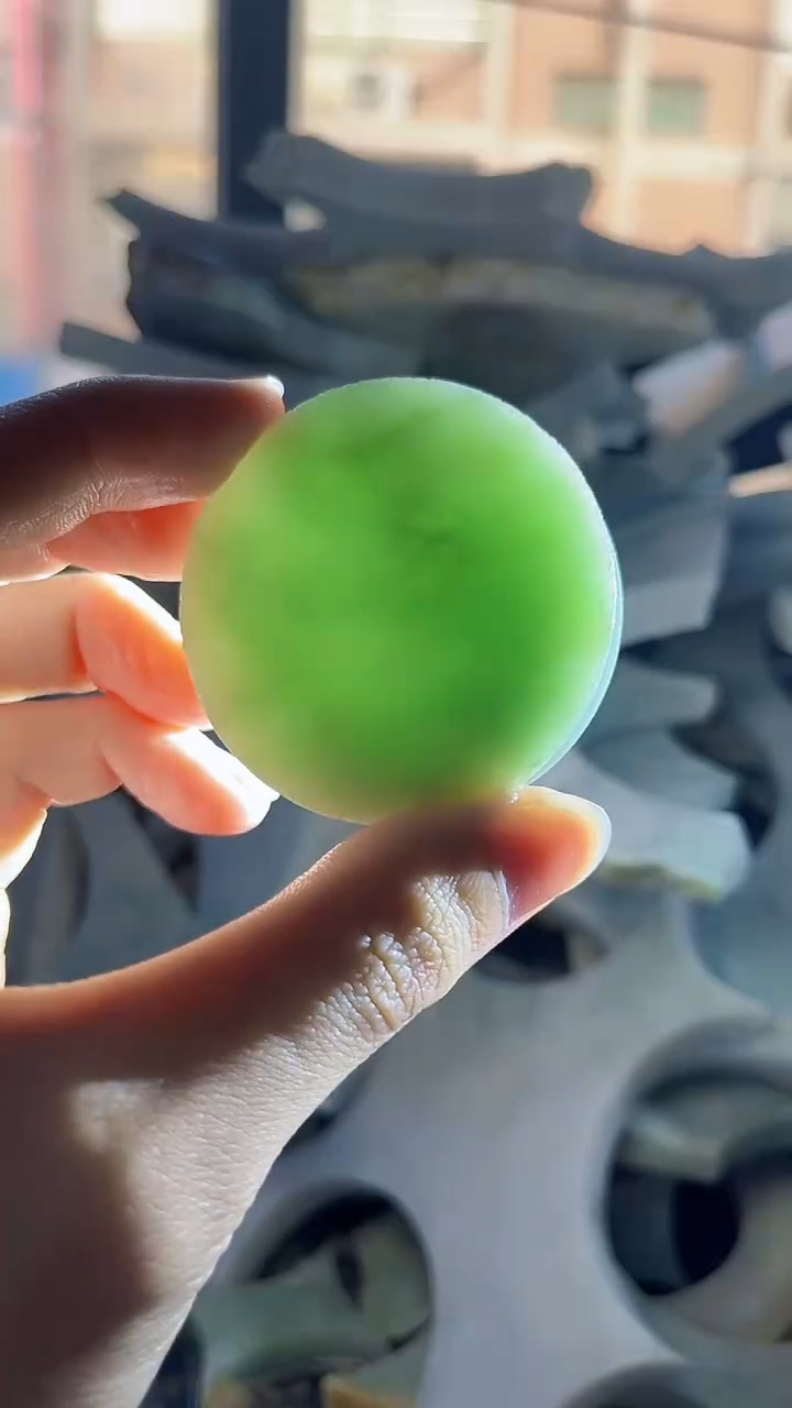 裸石翡翠讲****就缅甸翡翠A货1471