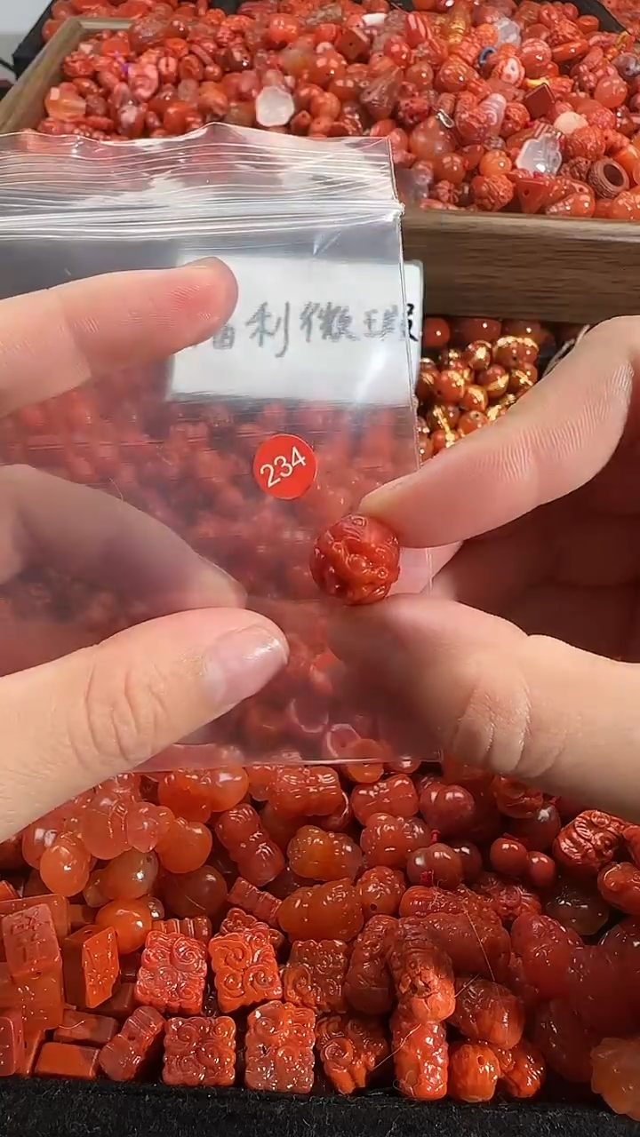 颈饰未镶嵌南红玛瑙4