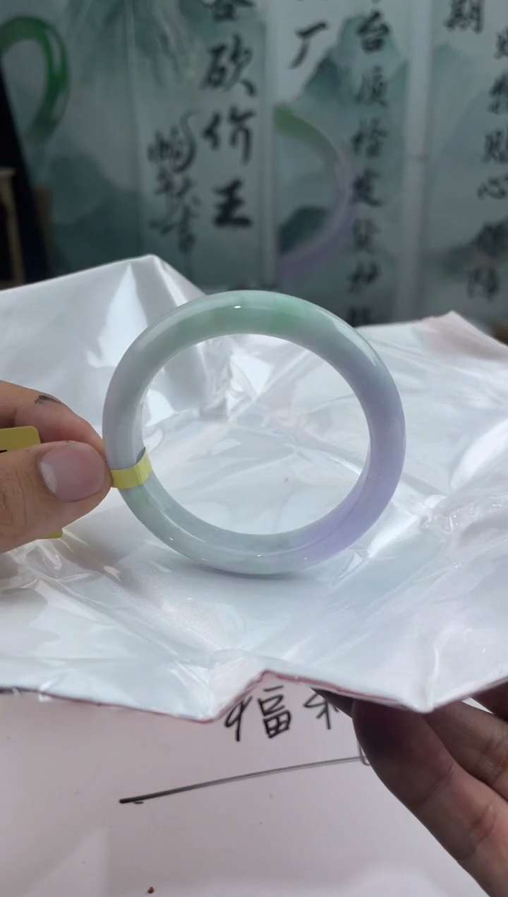 翡翠未镶嵌手镯13翡翠手镯