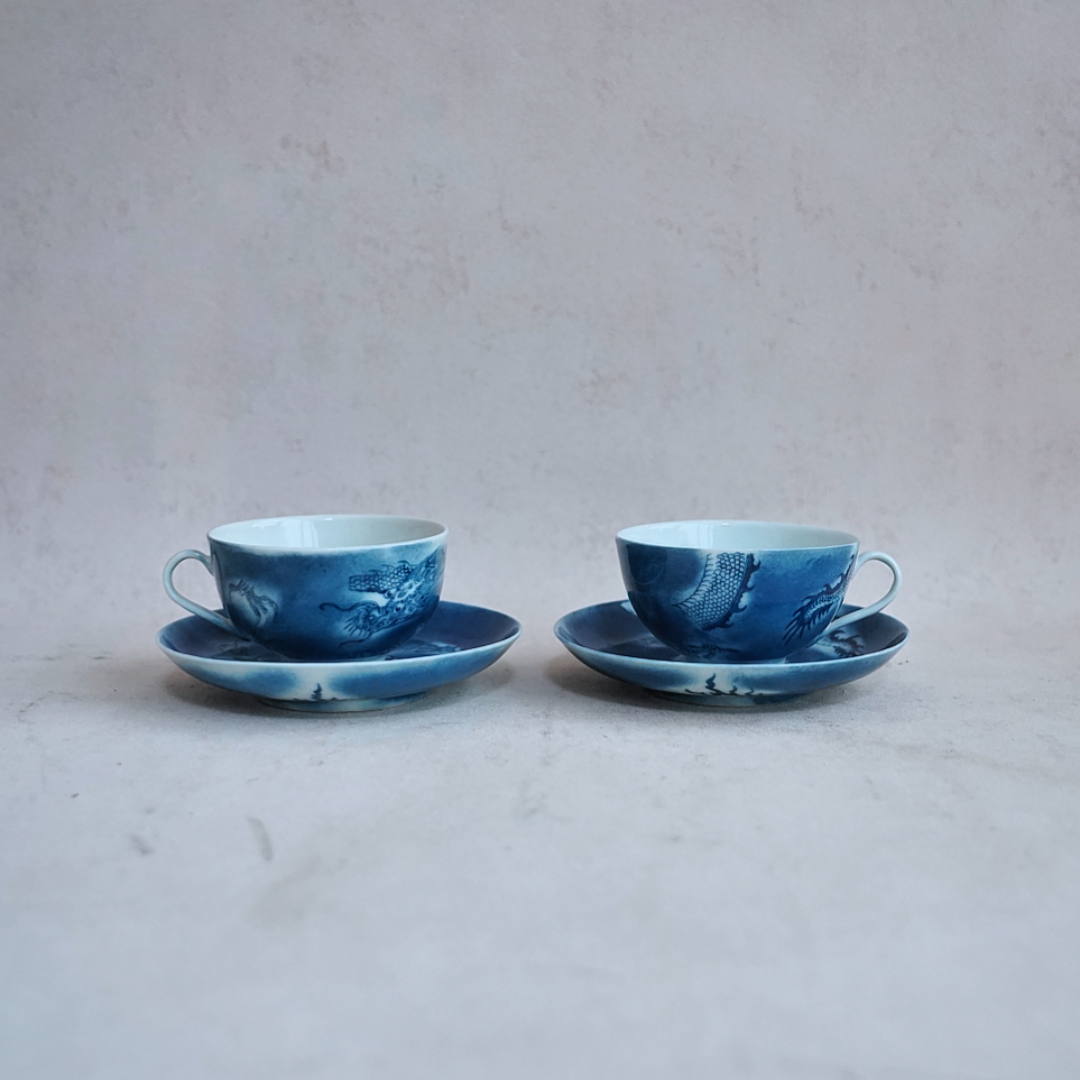 文华藏珍第295期拍品 10 清 青花杯碟一对