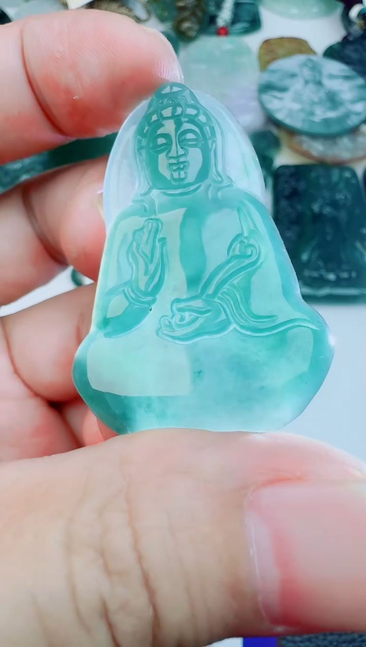 【闪购商品】翡翠吊坠(不含链)未镶嵌多样性随机发其一