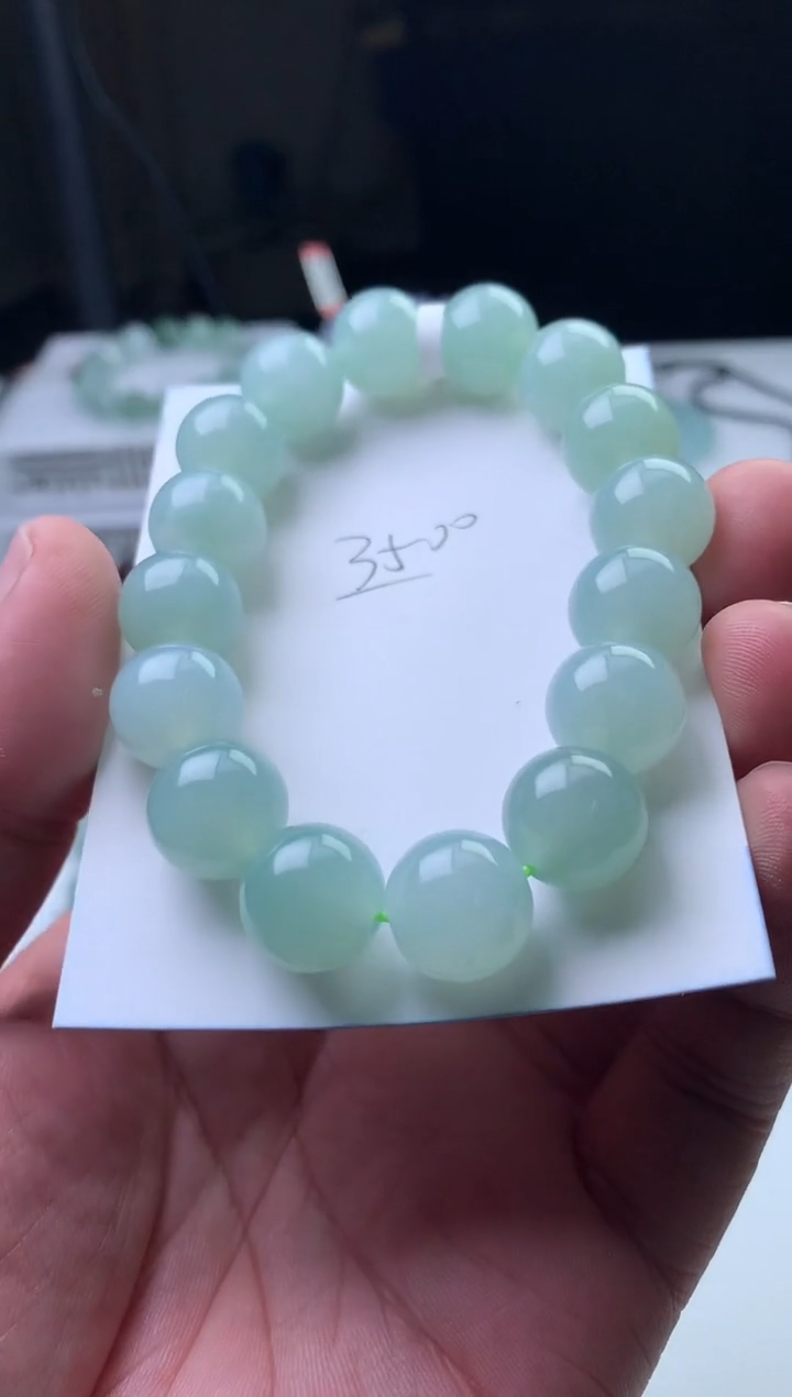 未镶嵌定制翡翠珠子12+