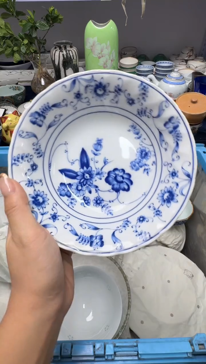 瓷片不****888888888888888888