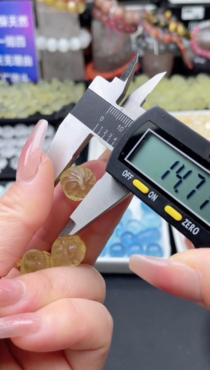 【闪购商品】水晶颈饰未镶嵌90a多样性发其一/2.12/1个