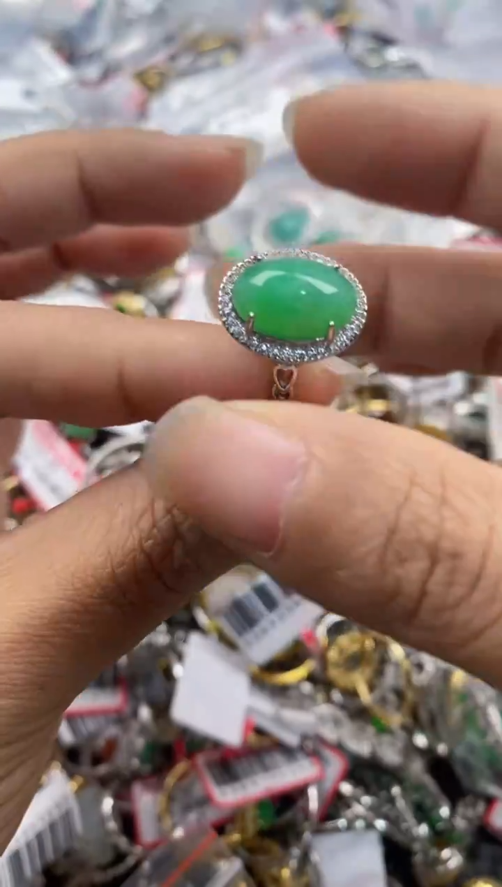 银S925镶嵌戒指翡翠333               8