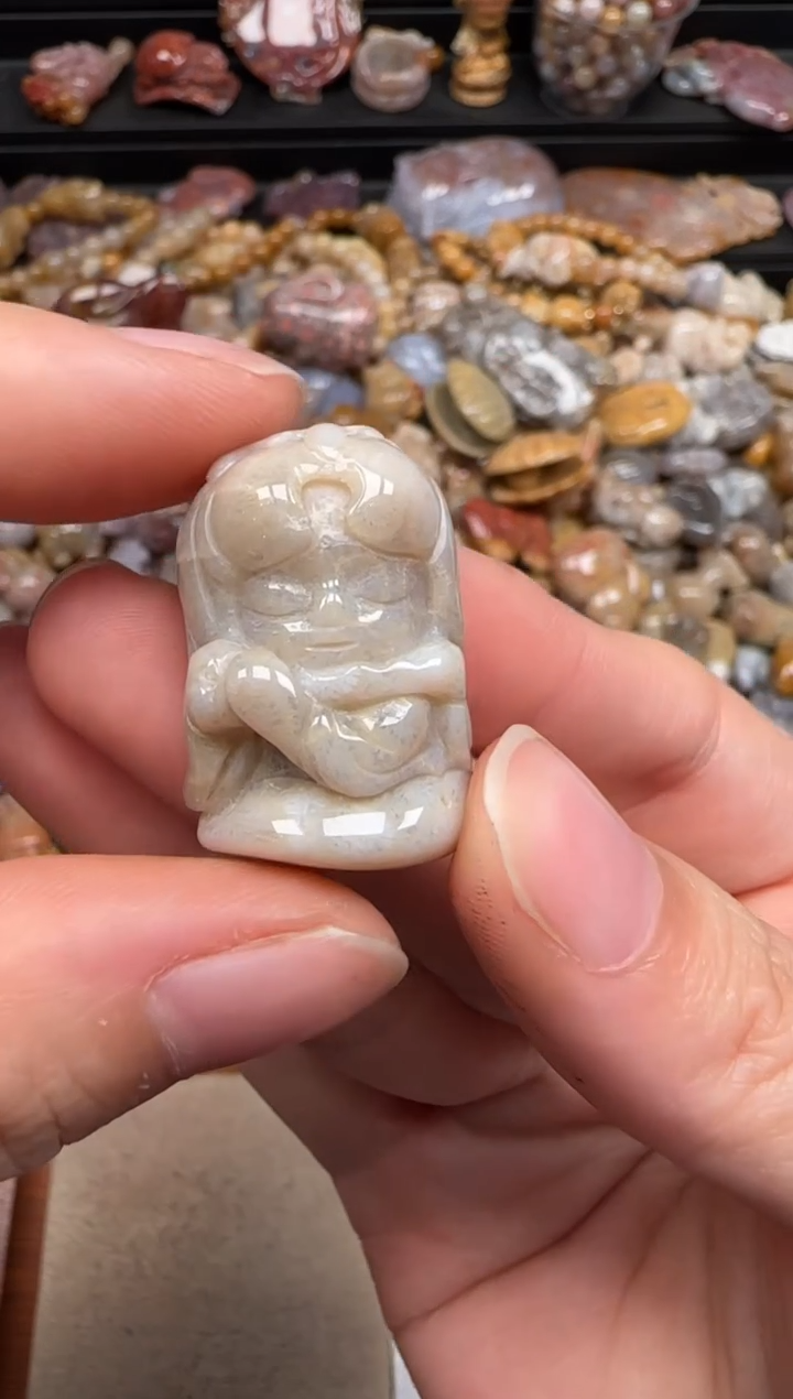 【闪购商品】硅化珊瑚（珊瑚玉）未镶嵌颈饰899