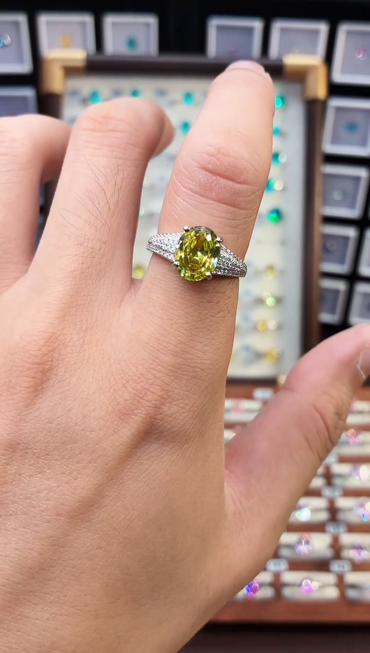 银S925镶嵌戒指金绿宝石1111