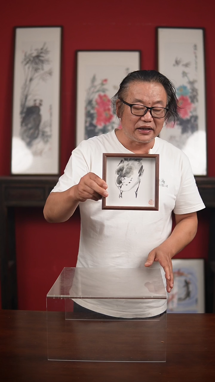 国画手绘-6寸摆台庆云作品