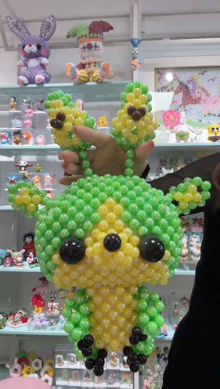 亚克力1444卡12马贝彩牛油果材料包1套