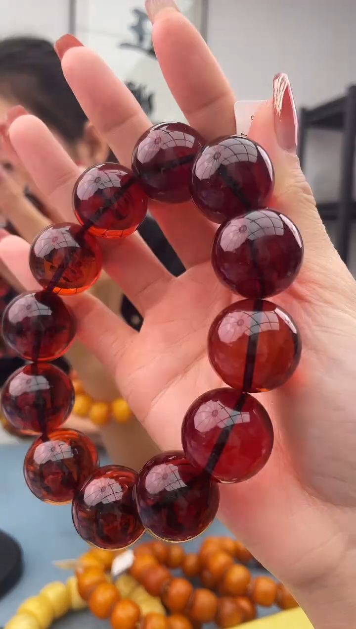 【闪购商品】琥珀珠宝奇石未镶嵌微瑕，假一罚十067