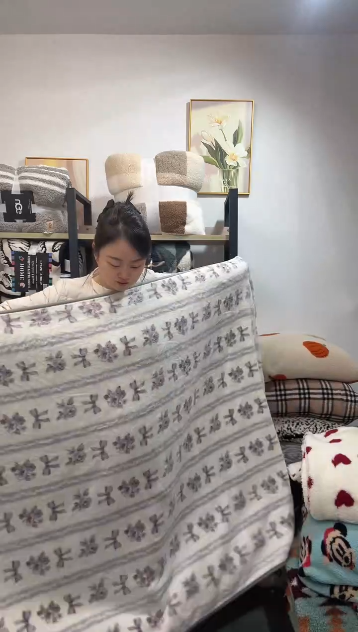 聚酯纤维120*170蝴蝶结