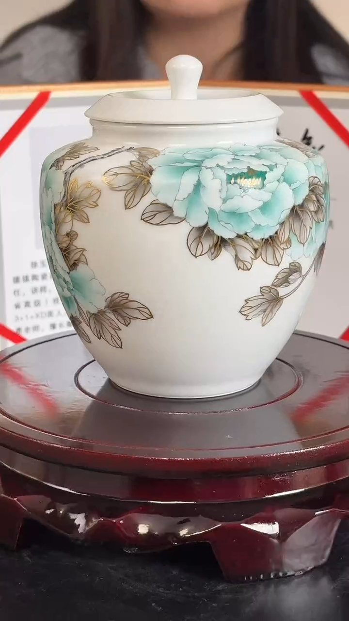 摆件陶瓷徐玉莹《花开富贵》茶叶罐