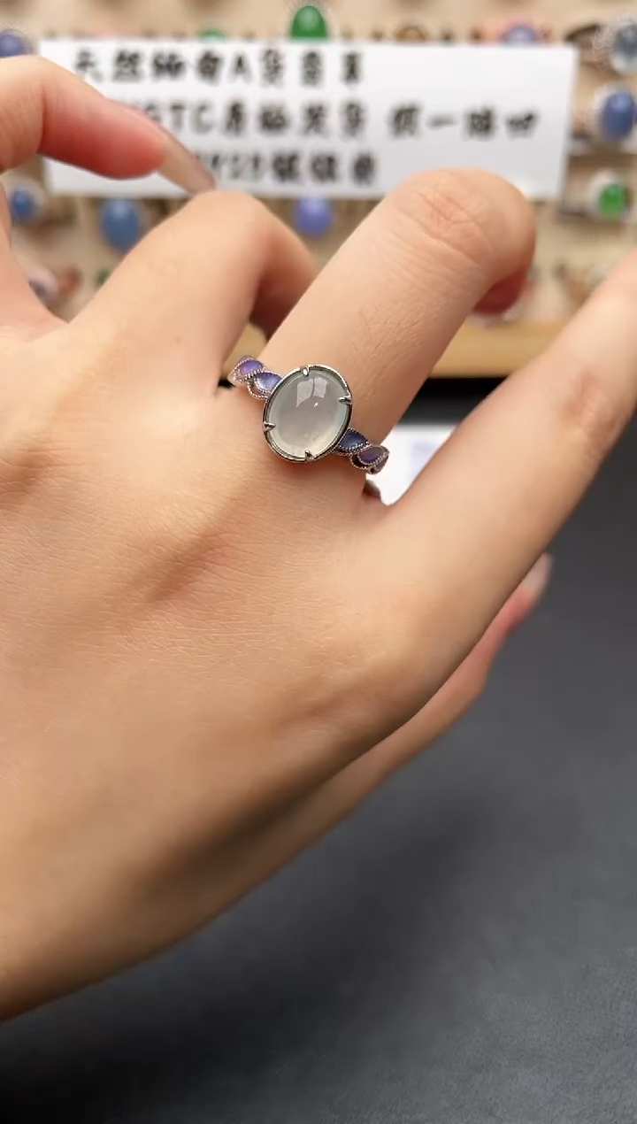 银S925镶嵌戒指翡翠一物一证一礼盒